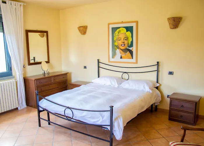 La Tana 3*